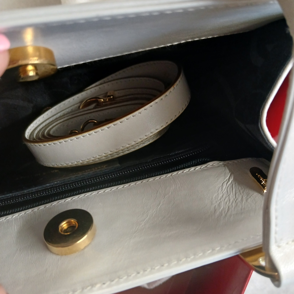 Vintage Salvatore Ferragamo Handbag - Picture 6 of 13